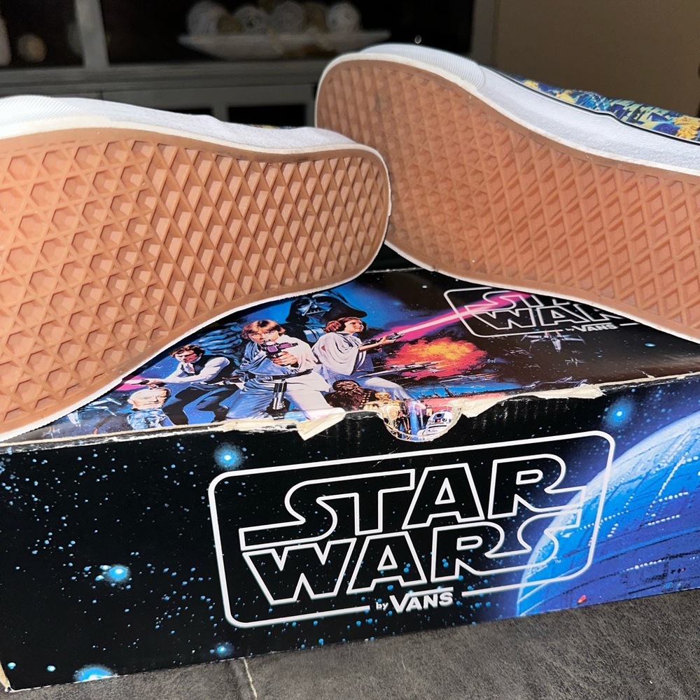 Vans Star Wars Men's Sneakers - Black and Blue - Picture 4 of 4